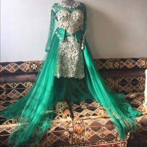 Elegent short emerald green prom dress with tail